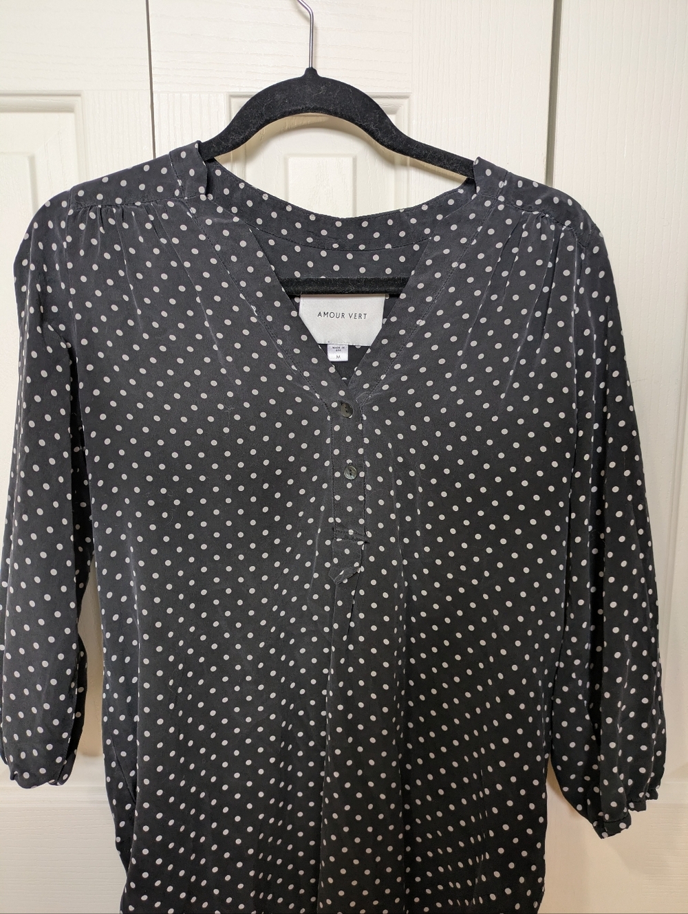 Amour Vert Black Polka Dot V-Neck Blouse